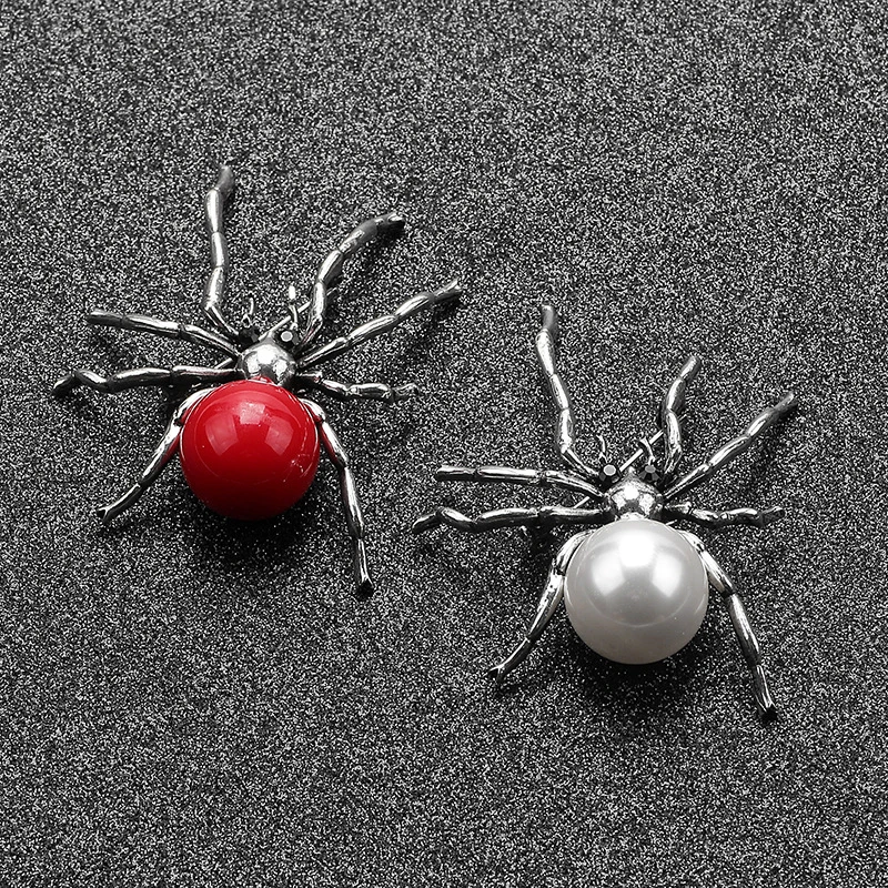 Wholesale Fashion Popular Metal Pearl Spider Personalized Insect Brooch Corsage